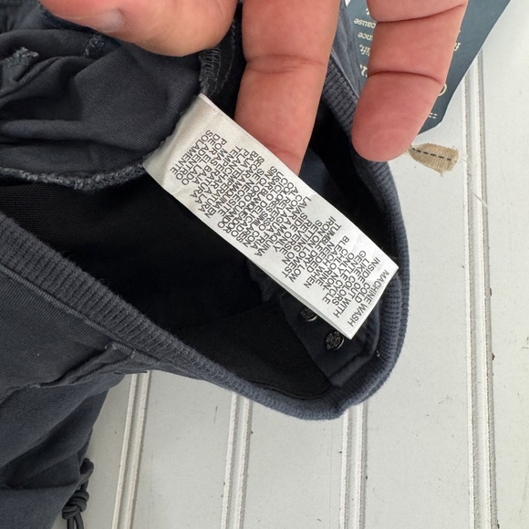 NEW Democracy Absolution Sky Rise Utility Elastic Hem Pant Navy Petite - Picture 11 of 13